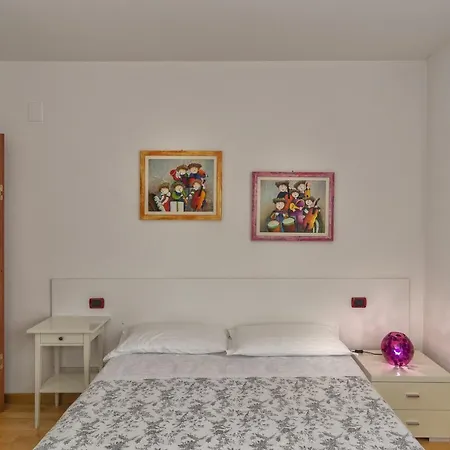 Velez Apartamento Pisa